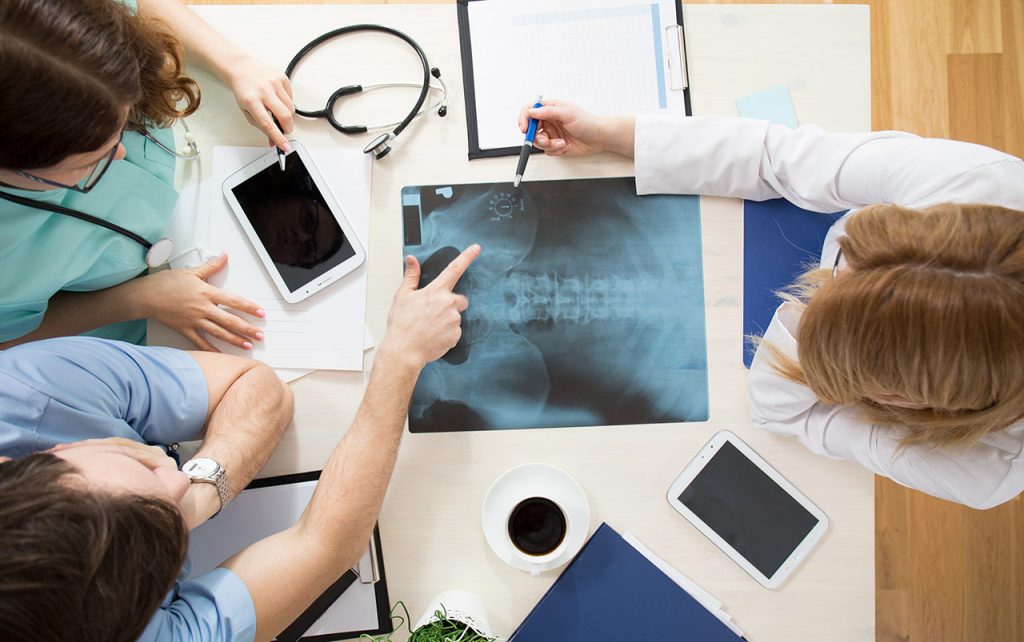 Osteopatia to leczenie niekonwencjonalna ,które w mgnieniu oka się rozwija i wspomaga z kłopotami zdrowotnymi w odziałe w Krakowie.